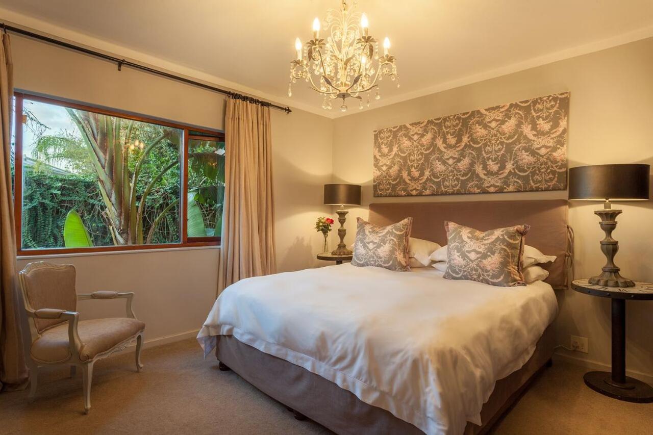 Loerie Hide Bed & Breakfast East London Exterior photo